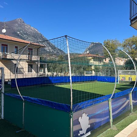 Giardino Dei Colori Dianella Appartamenti Pool Relax &Family Friendly Toscolano Maderno Εξωτερικό φωτογραφία