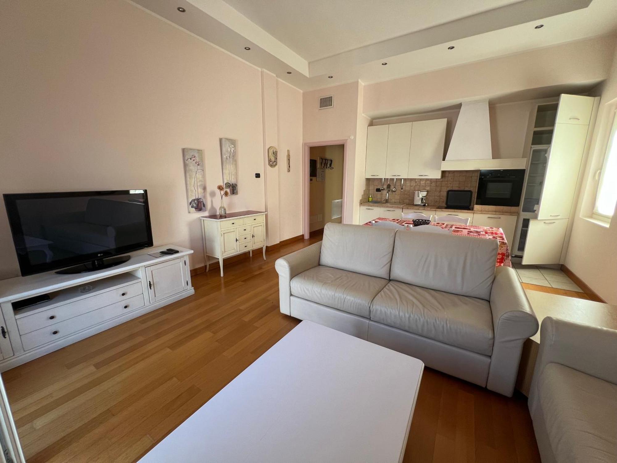Giardino Dei Colori Dianella Appartamenti Pool Relax &Family Friendly Toscolano Maderno Εξωτερικό φωτογραφία