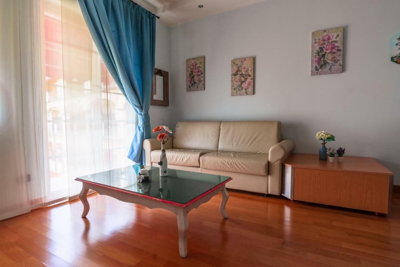 Giardino Dei Colori Dianella Appartamenti Pool Relax &Family Friendly Toscolano Maderno Εξωτερικό φωτογραφία